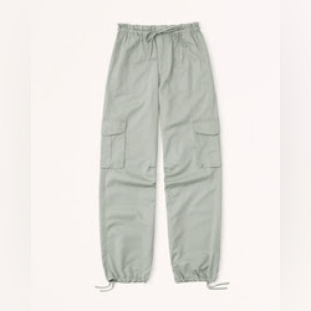 Abercrombie Baggy Utility Green Cargo Pants, size Small Tall SOLD OUT ONLINE